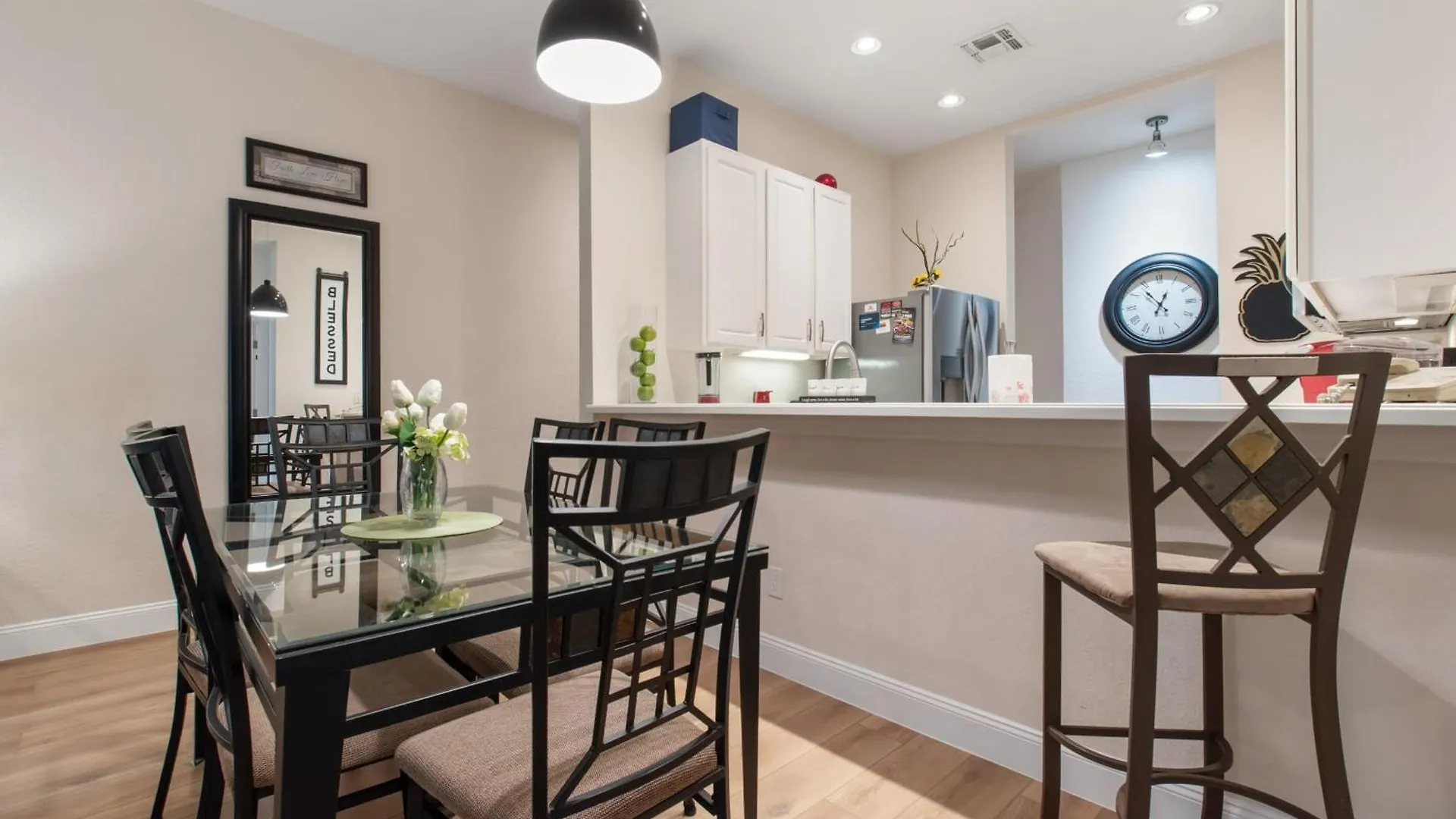 Newly Renovated Beautiful Second Floor In Bahama Bay Holiday home Kissimmee