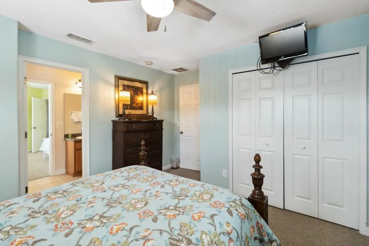 Holiday home Luxurious 5br Your Getaway *