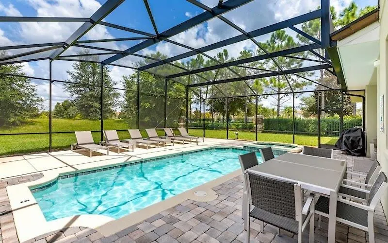 Holiday home Luxurious 5br Your Getaway