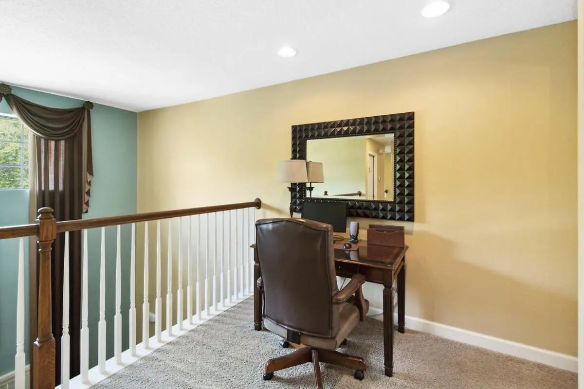 Luxurious 5br Your Getaway Holiday home *