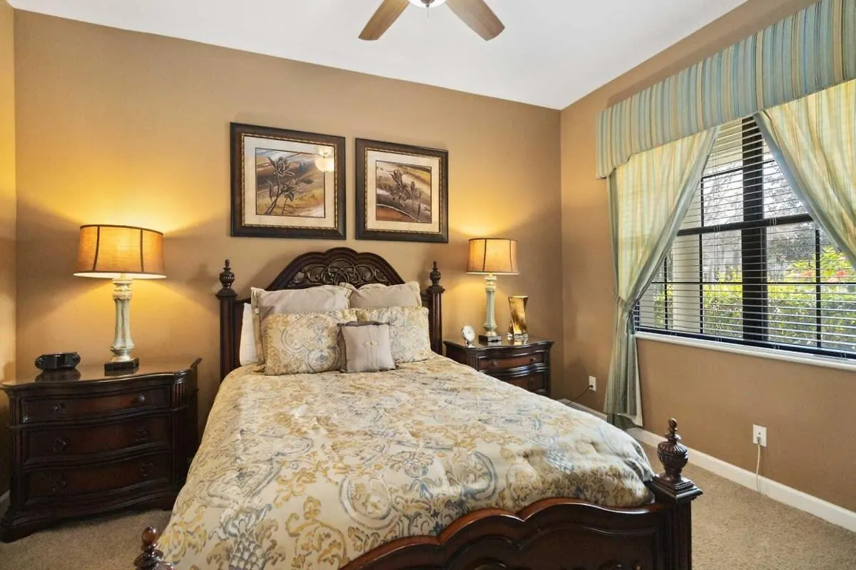 Luxurious 5br Your Getaway Holiday home Kissimmee