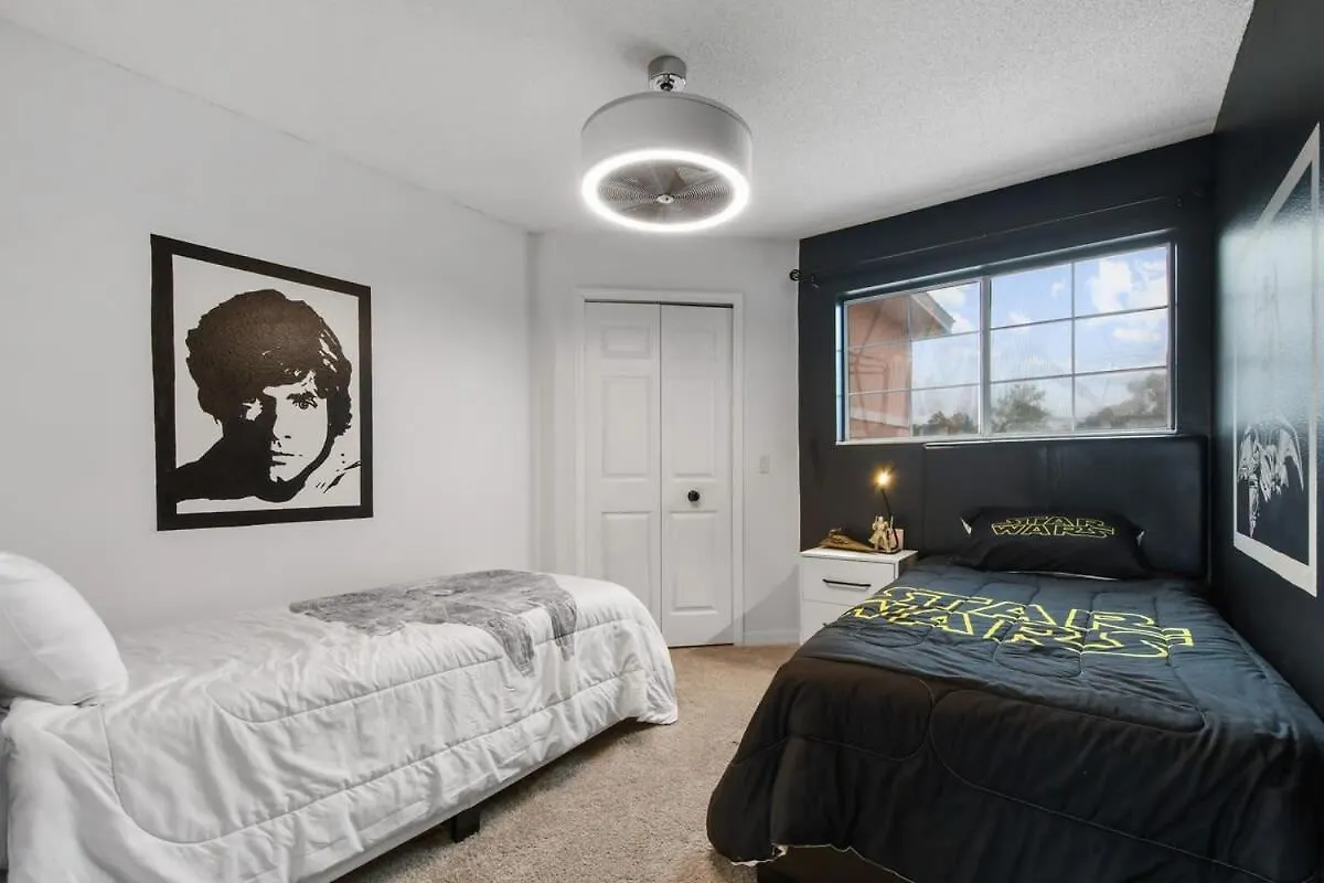 Attention Star Wars Fans Amazing 6 Bedroom Pool *