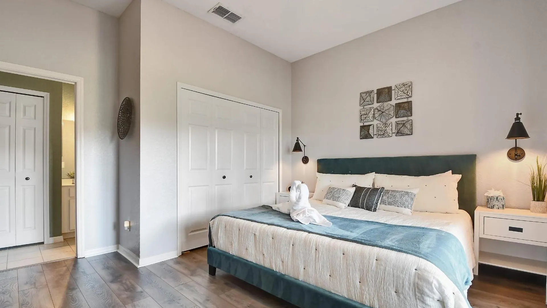 Bahama Bay New Modern 2 Bedroom Patio Sleep 6 * Kissimmee