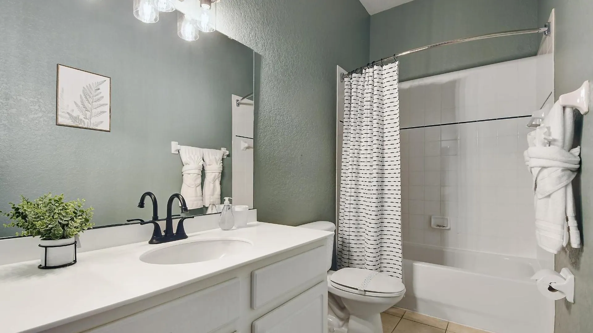 Bahama Bay New Modern 2 Bedroom Patio Sleep 6 * Kissimmee