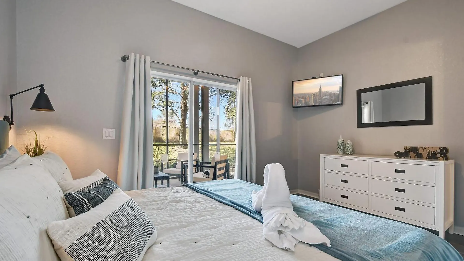 Bahama Bay New Modern 2 Bedroom Patio Sleep 6 * Kissimmee
