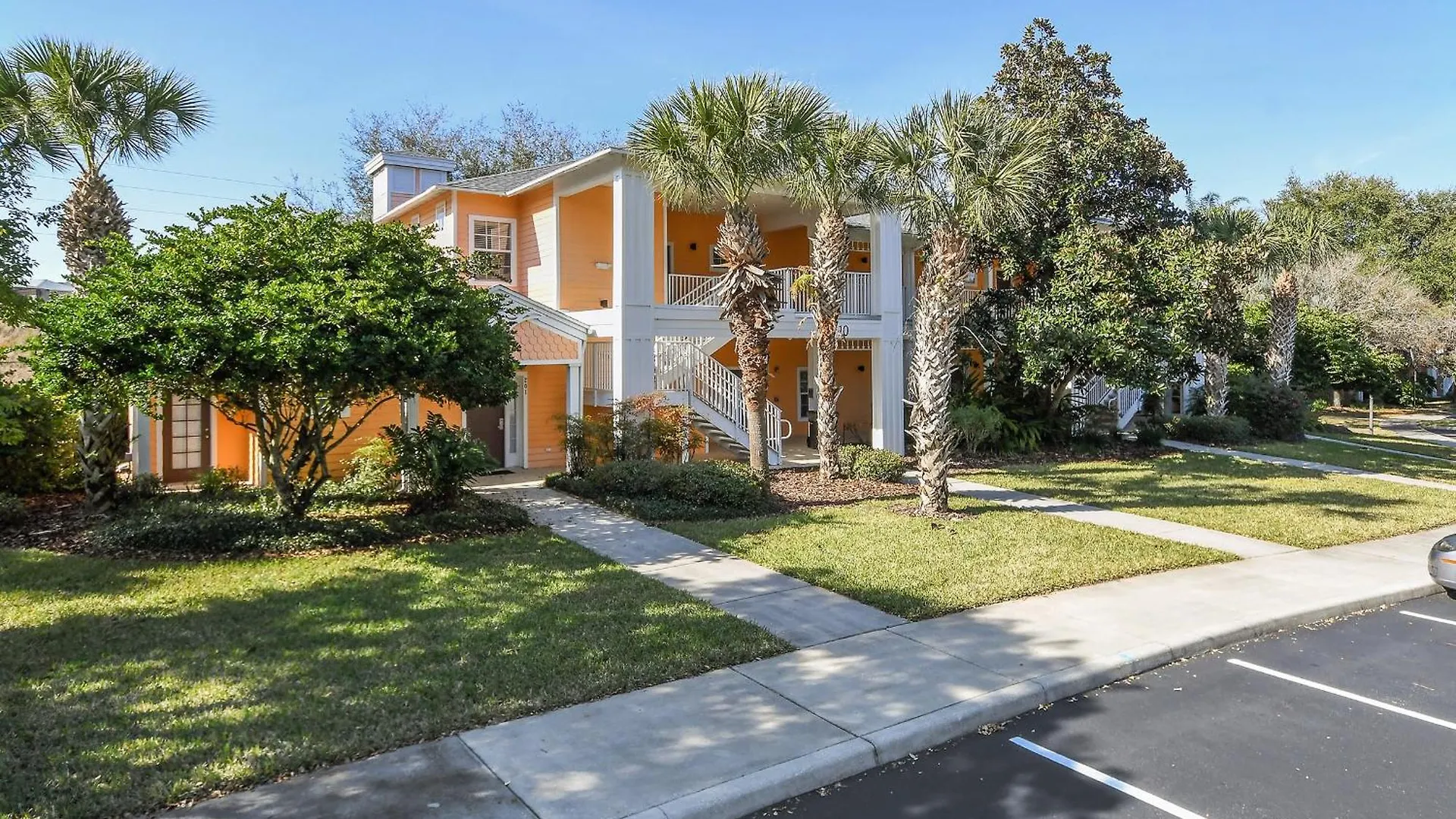 Bahama Bay New Modern 2 Bedroom Patio Sleep 6 Holiday home
