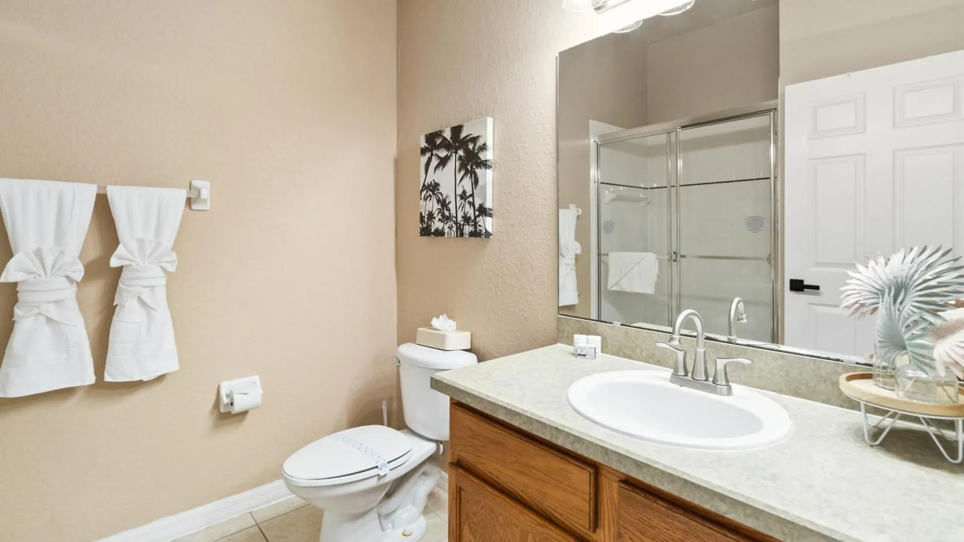 First Floor Style Unit With View In Bahama Bay بيت للعطل كيسيمي