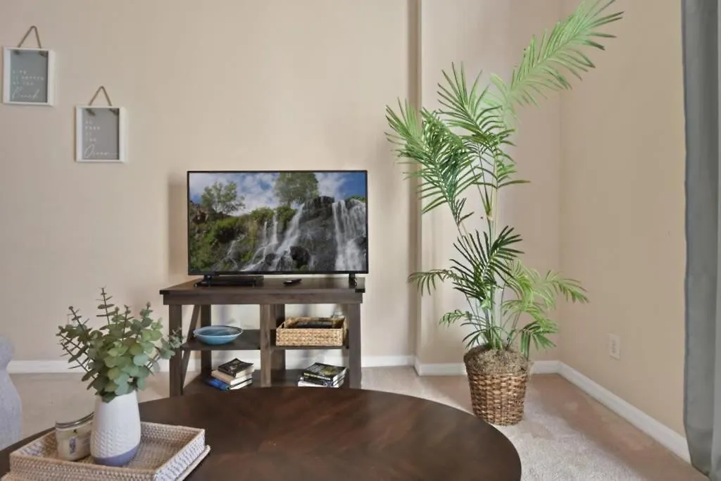 Third Floor Unit In Bahama Bay *