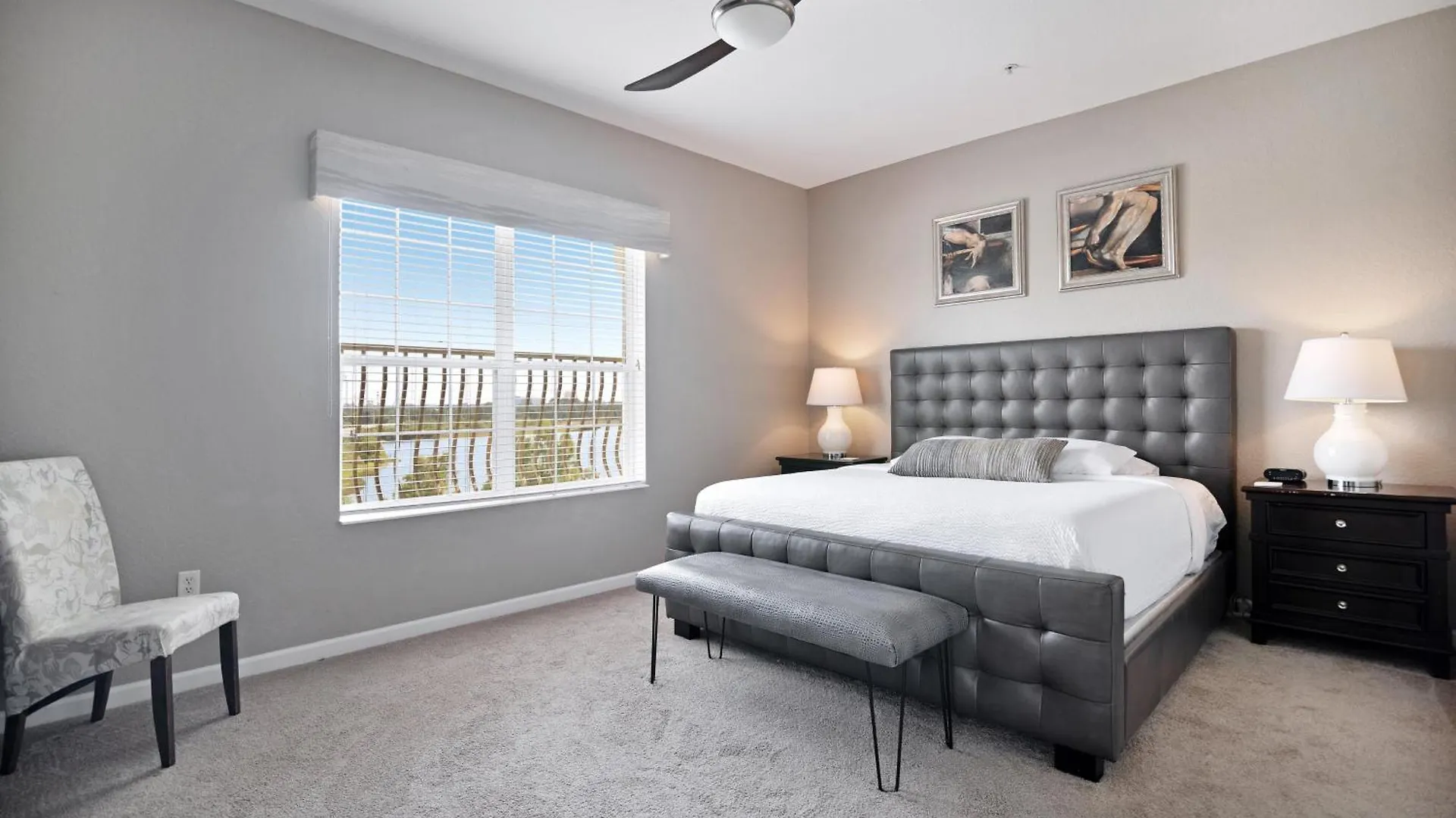 Stunning Vista Cay View Penthouse Loft Near Theme Parks And Walk To The Convention Center *
