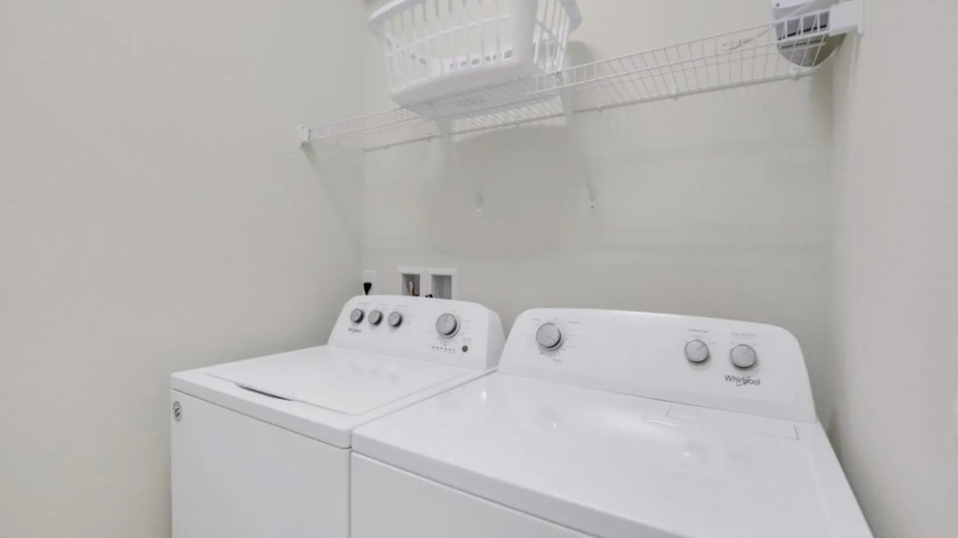 Vacation Dreams Newest Windsor Island Holiday home