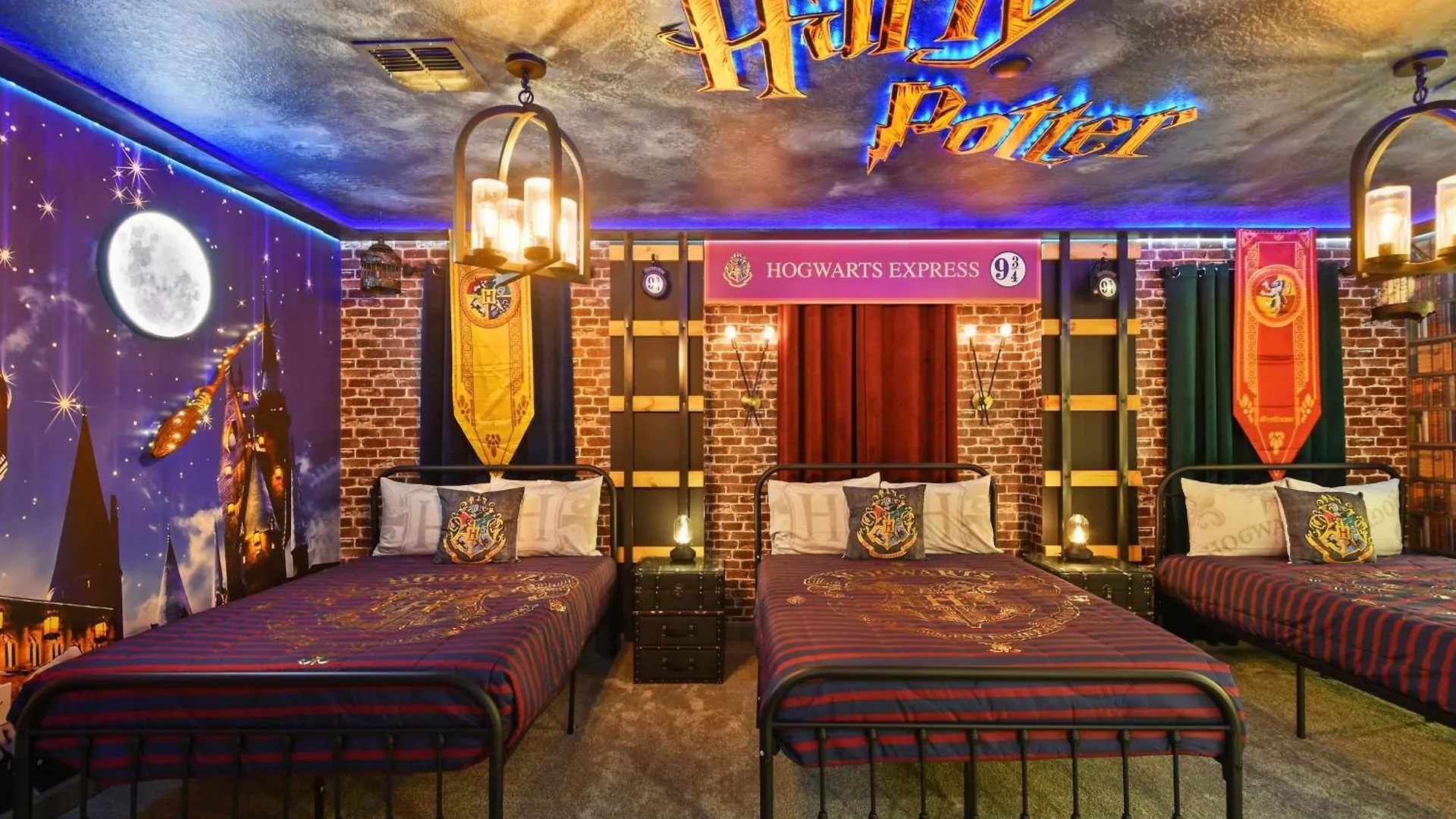 5 Percent Luxury At Storey Mins To * Kissimmee