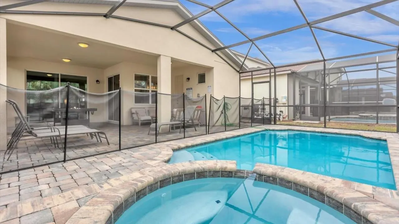 Casa de Férias Summer Getaway - 7br With Private Pool By Disney!