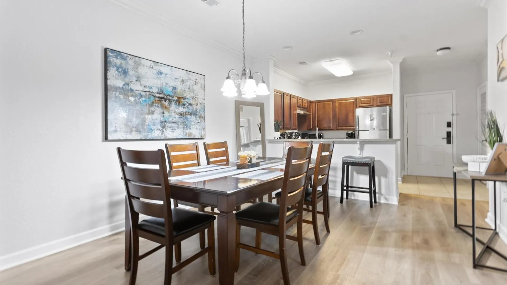 Near W/ Pool-3br/2ba-spacious & Cozy 아파트 대번포트