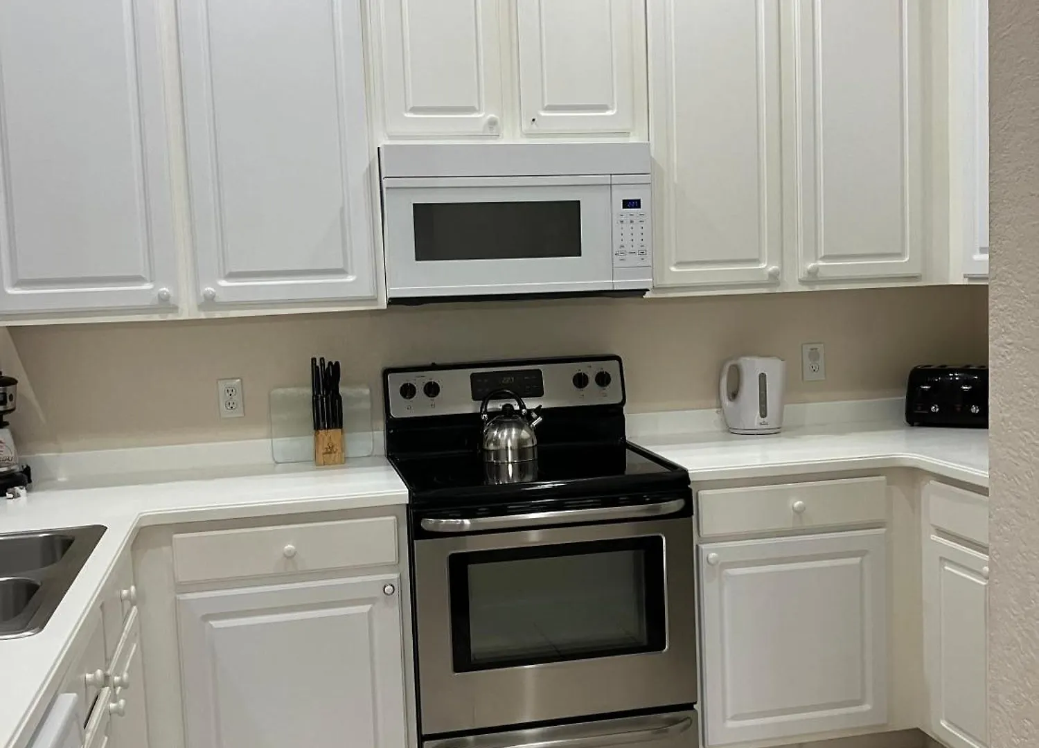 16109 Bahama Bay Apartment