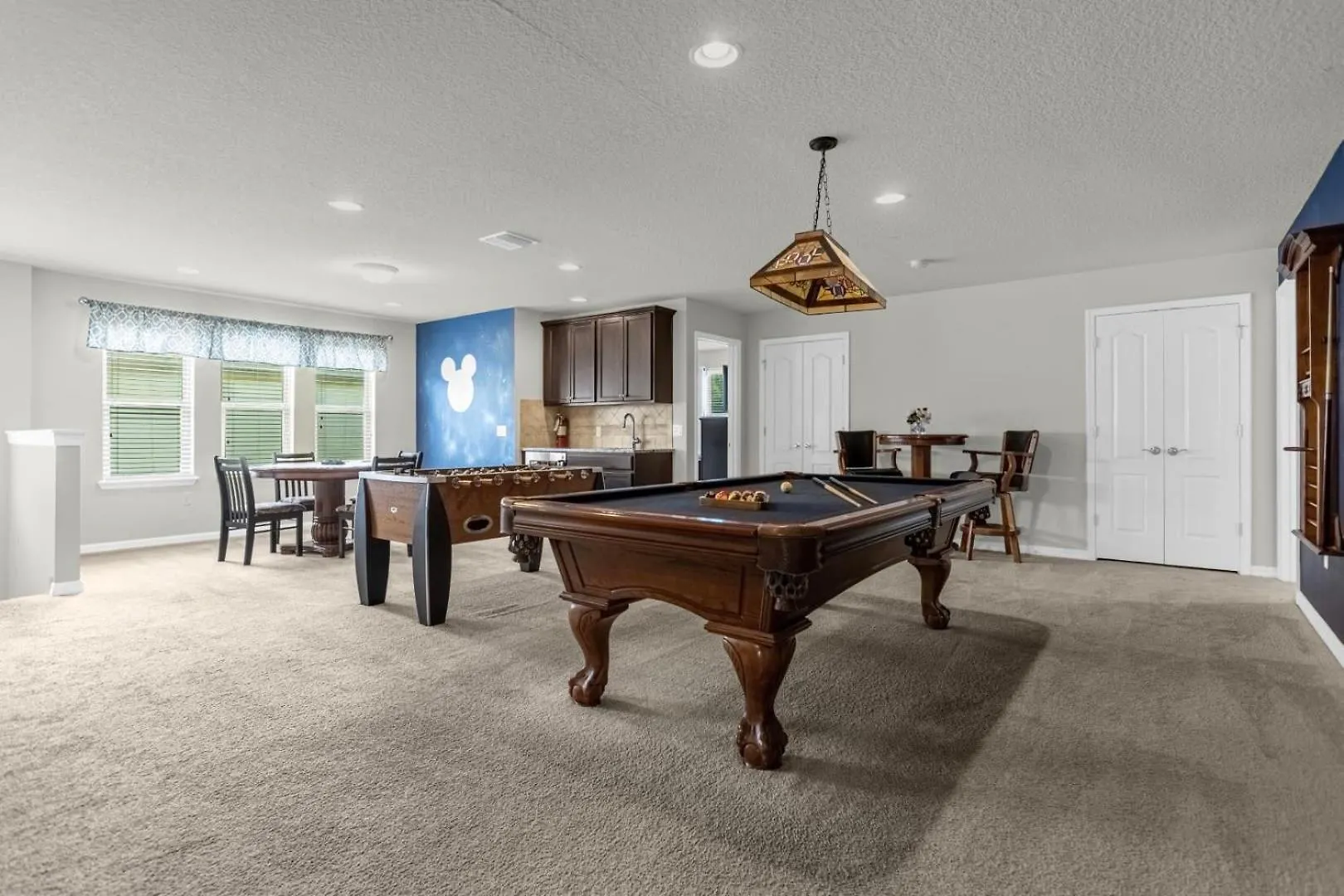 Dream Getaway Modern 9-bedroom Vacation * Kissimmee