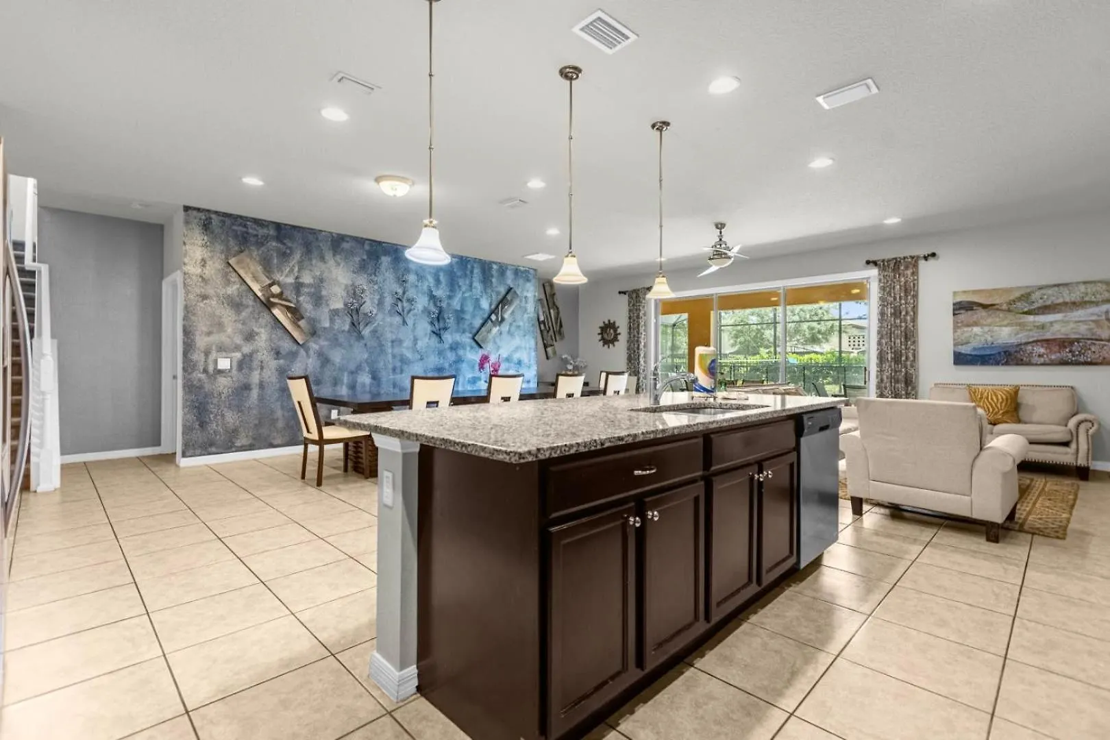 Dream Getaway Modern 9-bedroom Vacation *