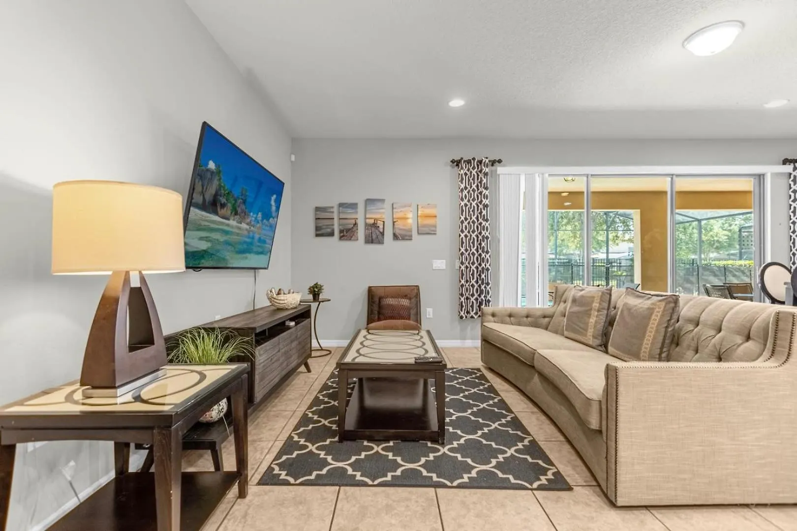 Dream Getaway Modern 9-bedroom Vacation Kissimmee