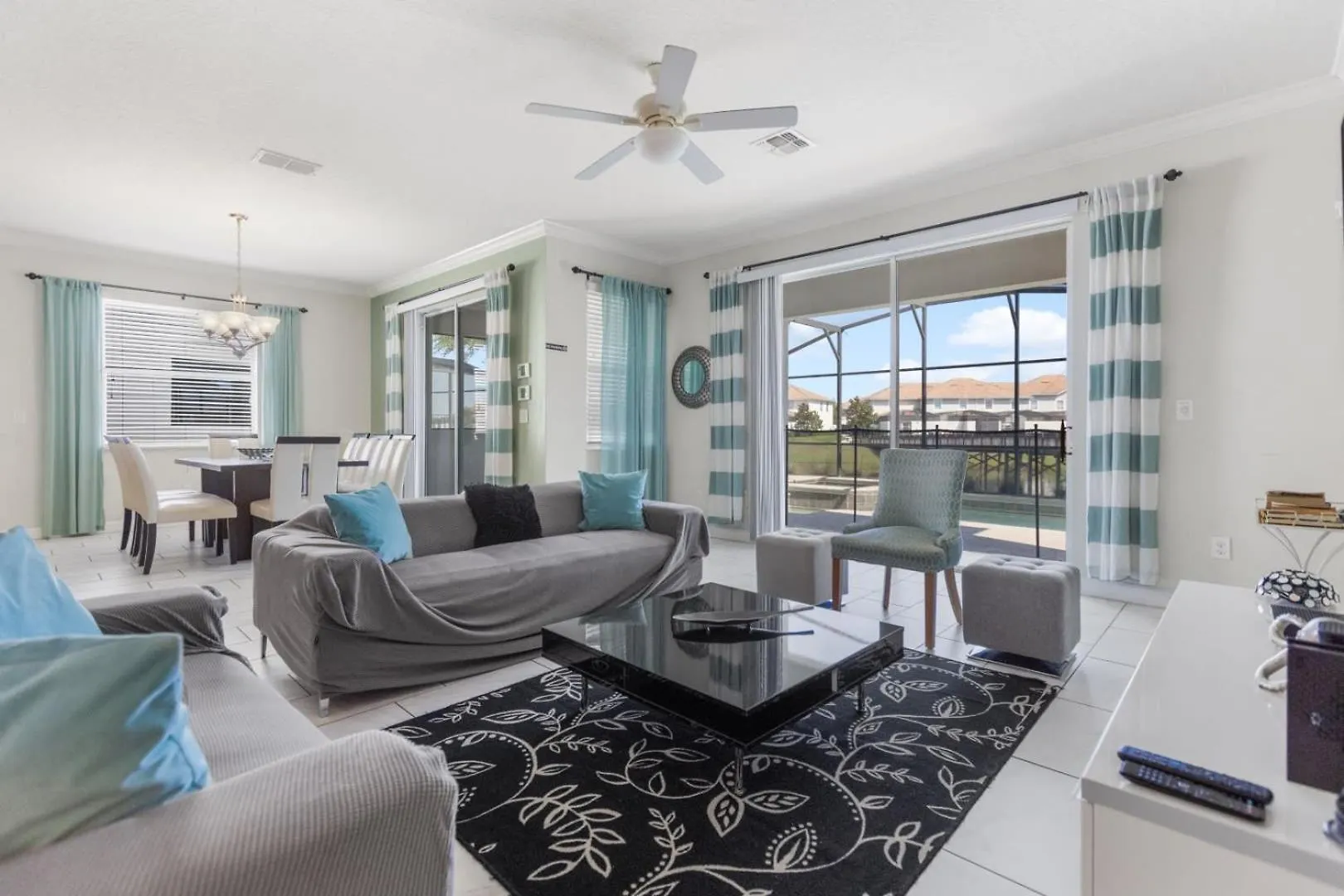 Dream Getaway Modern 9-bedroom Vacation Kissimmee