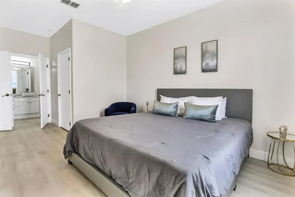 8102 Vacation Getaway At Windsor Holiday home