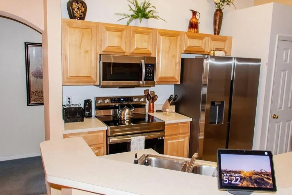 Magical Retreat Private Pool, Lakeview & Game Kissimmee