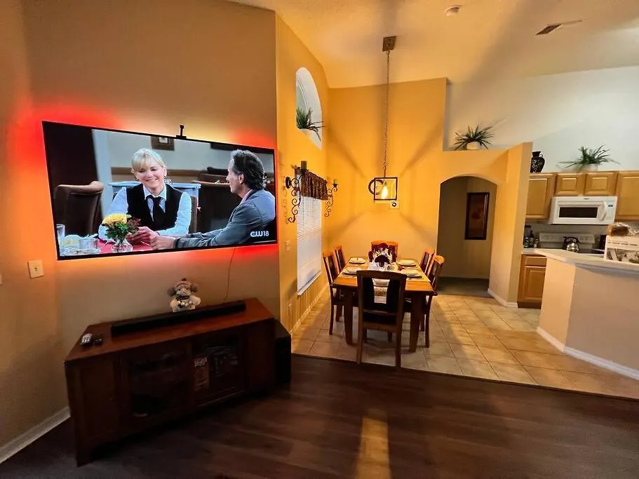 Magical Retreat Private Pool, Lakeview & Game * Kissimmee