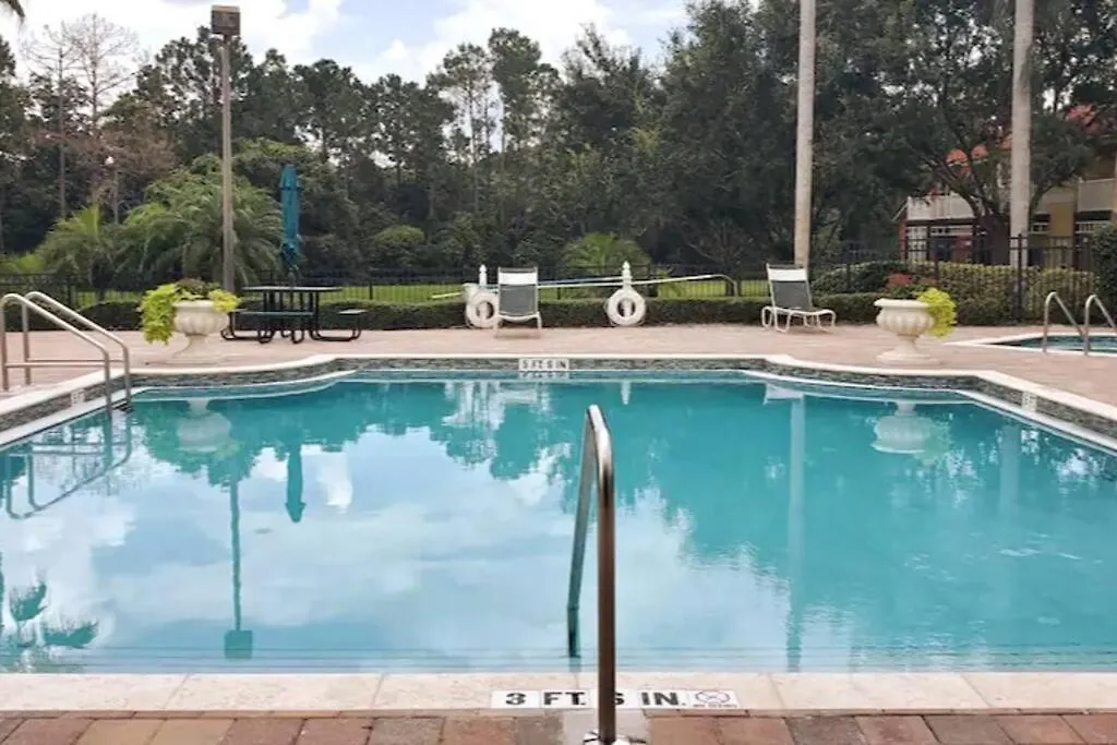 Magical Retreat Private Pool, Lakeview & Game Villa *