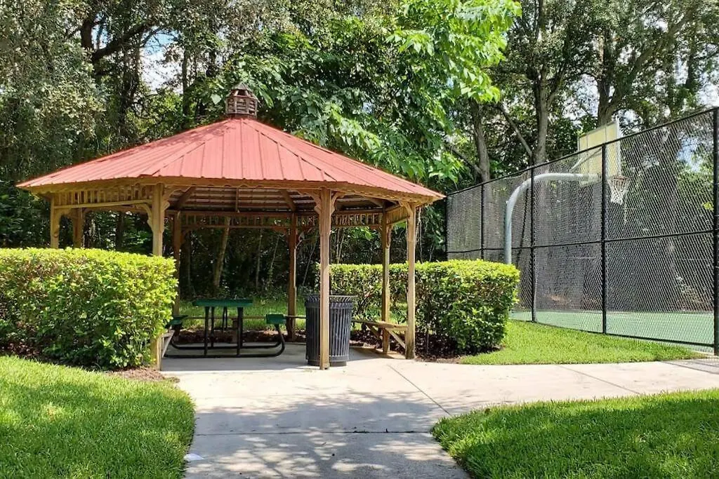 Magical Retreat Private Pool, Lakeview & Game Villa Kissimmee