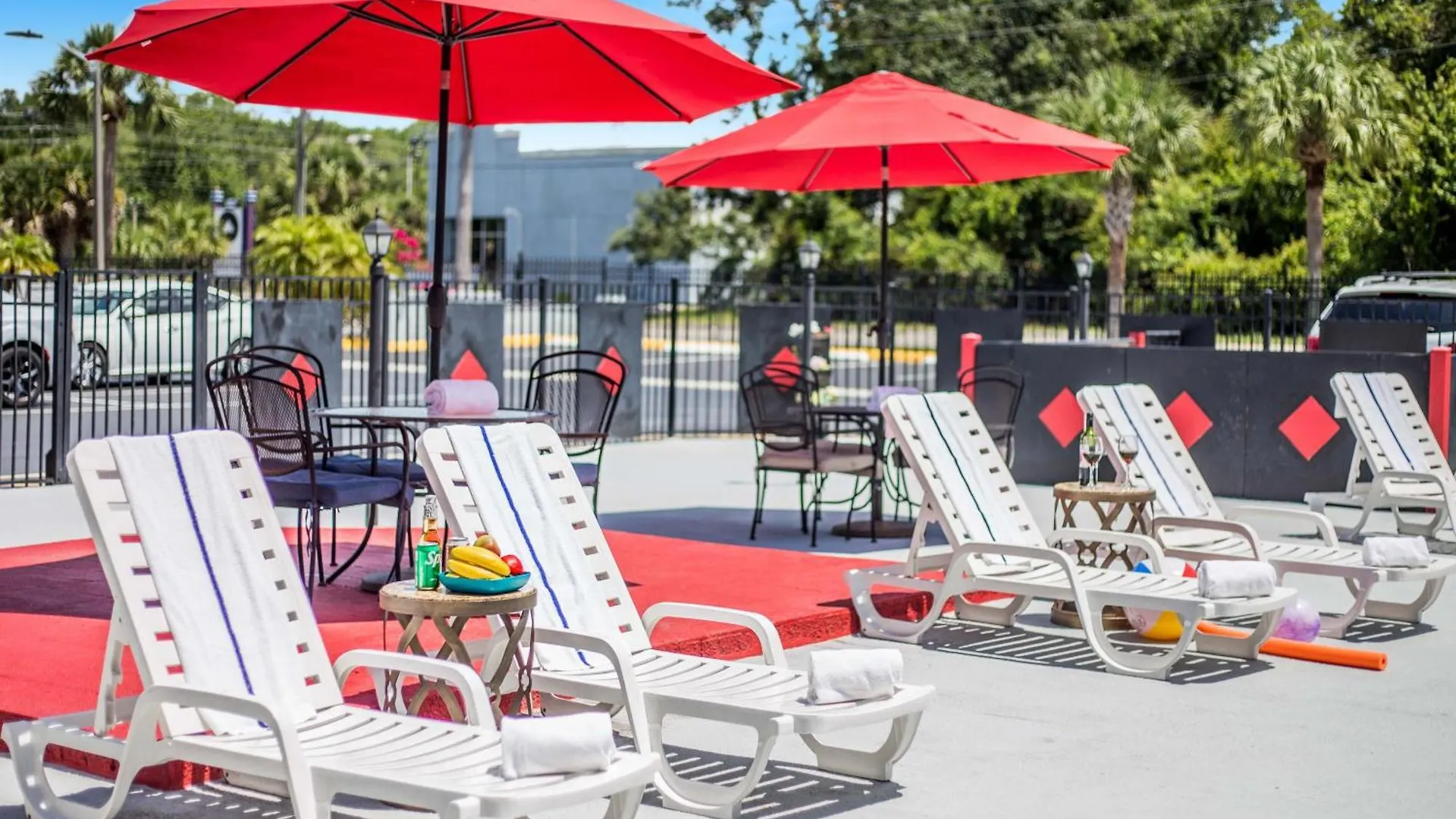 Hotel Seasons Florida