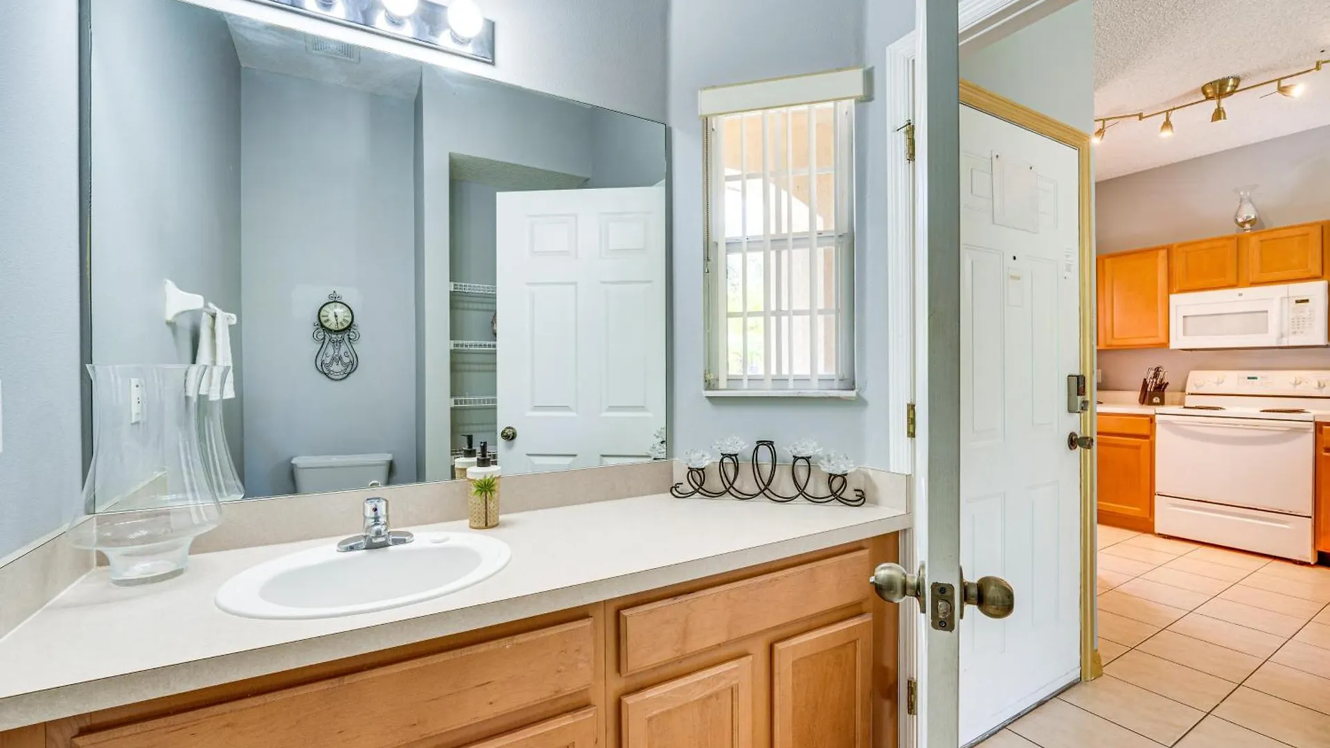 Family-friendly Retreat, 5 Mi To Disney! *
