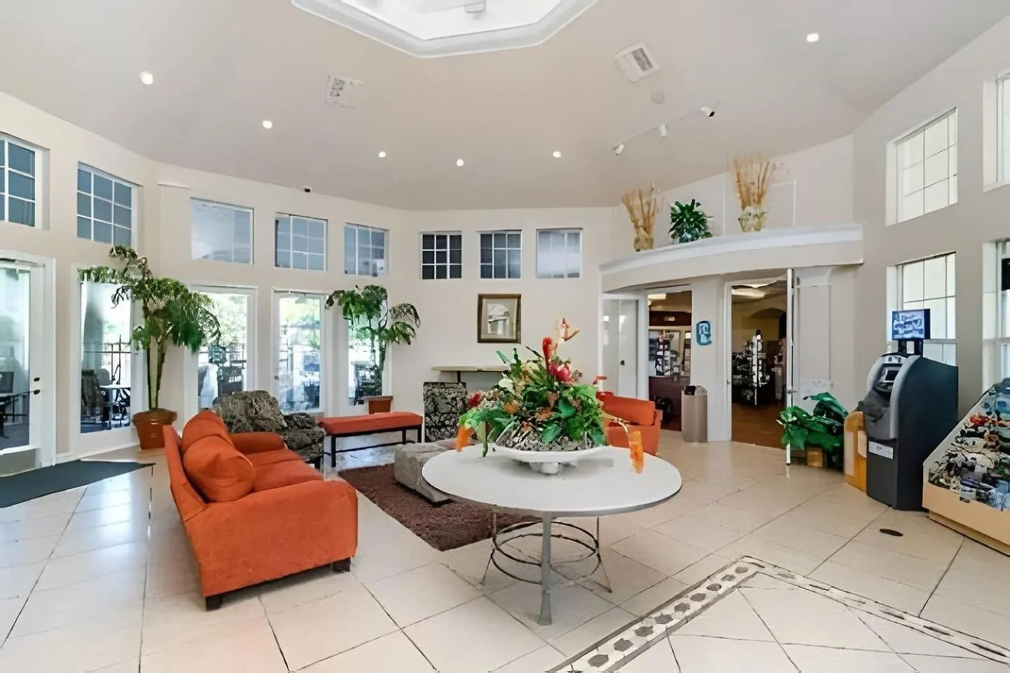 Pool & Great Location Relaxing 4bd 6mi Holiday home Kissimmee