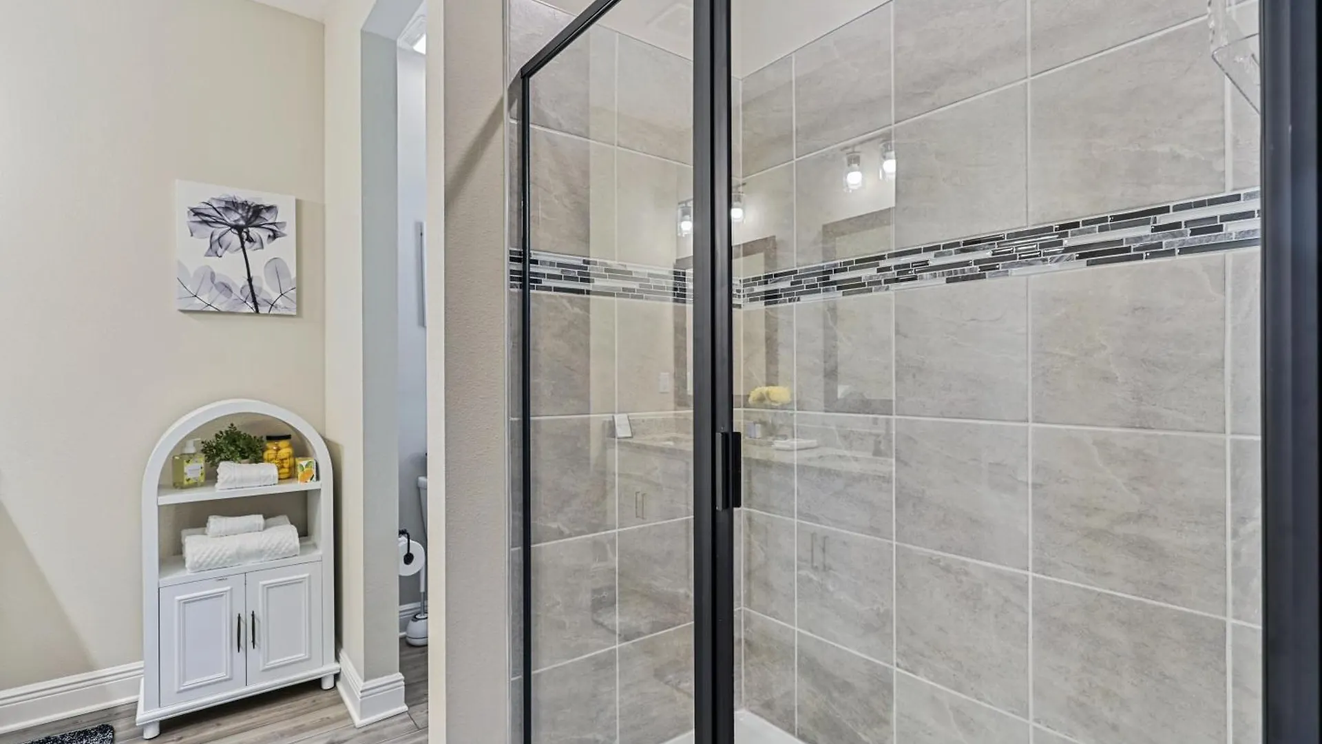 Dream Escape Near Disney-brand New Villa Kissimmee