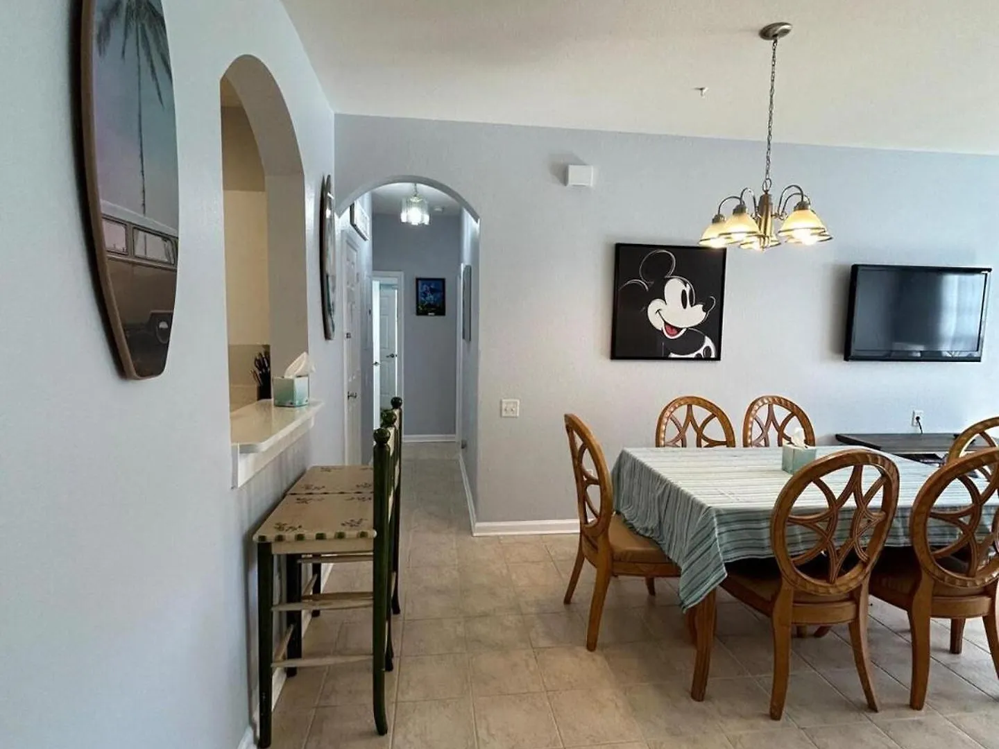 Stunning 3 Bedroom Renovated 2024 Apartment