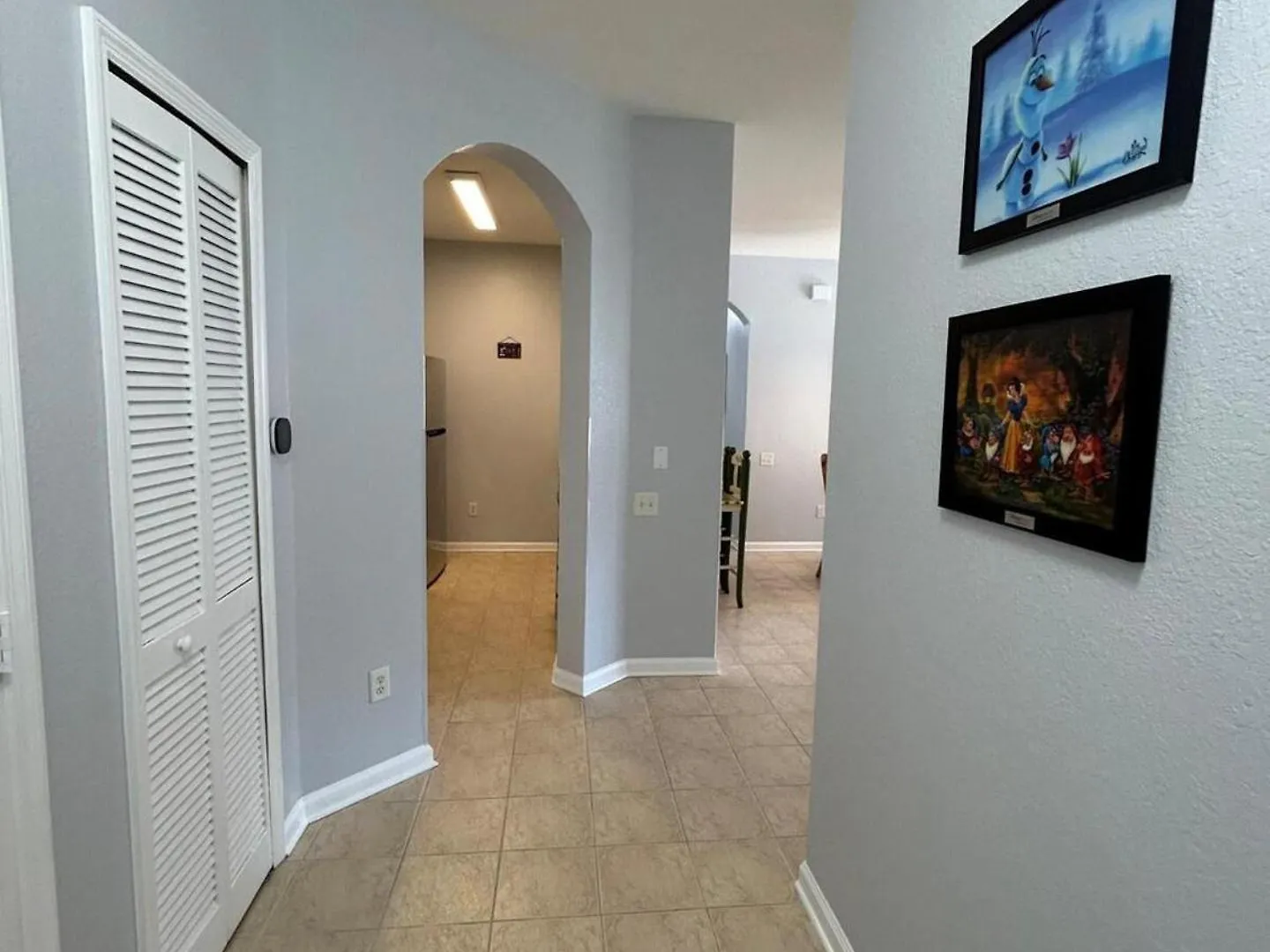 Stunning 3 Bedroom Renovated 2024 Apartment Four Corners