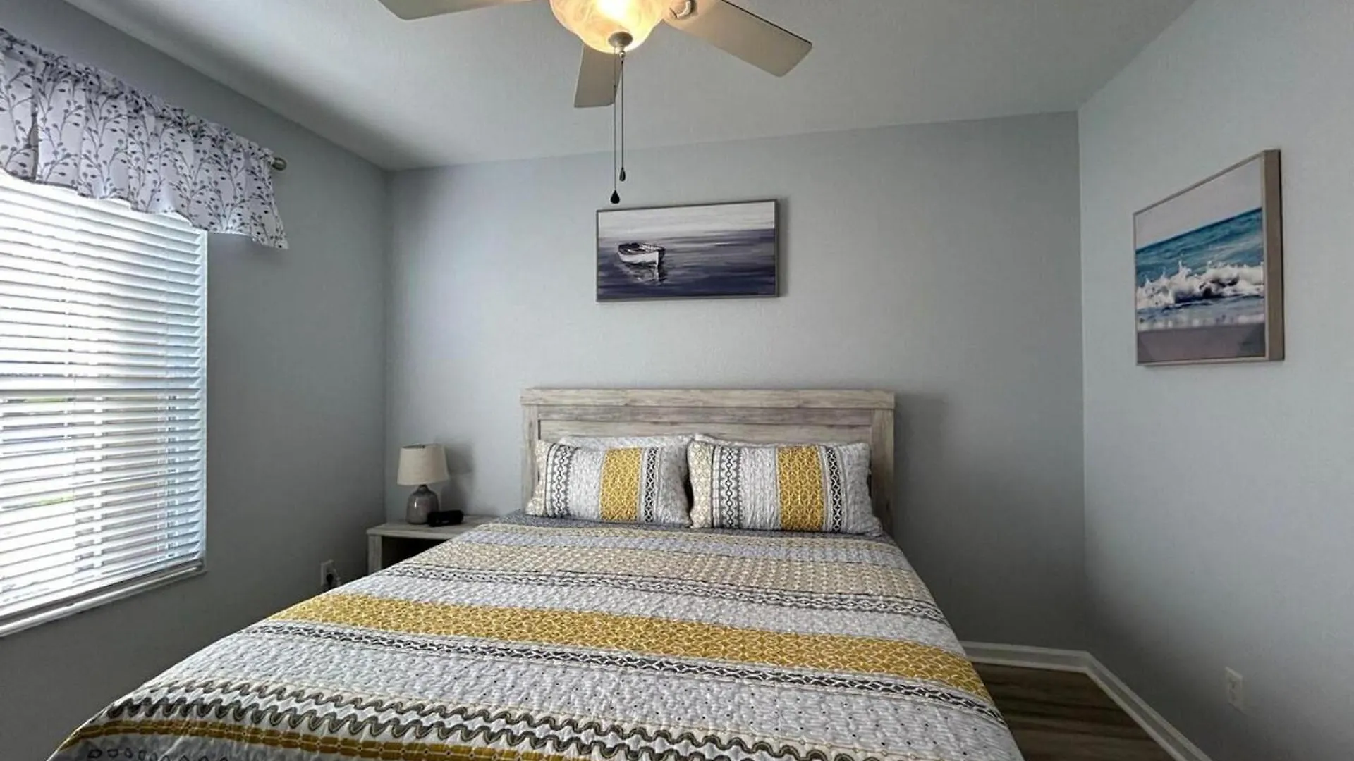 Apartment Stunning 3 Bedroom Renovated 2024 *