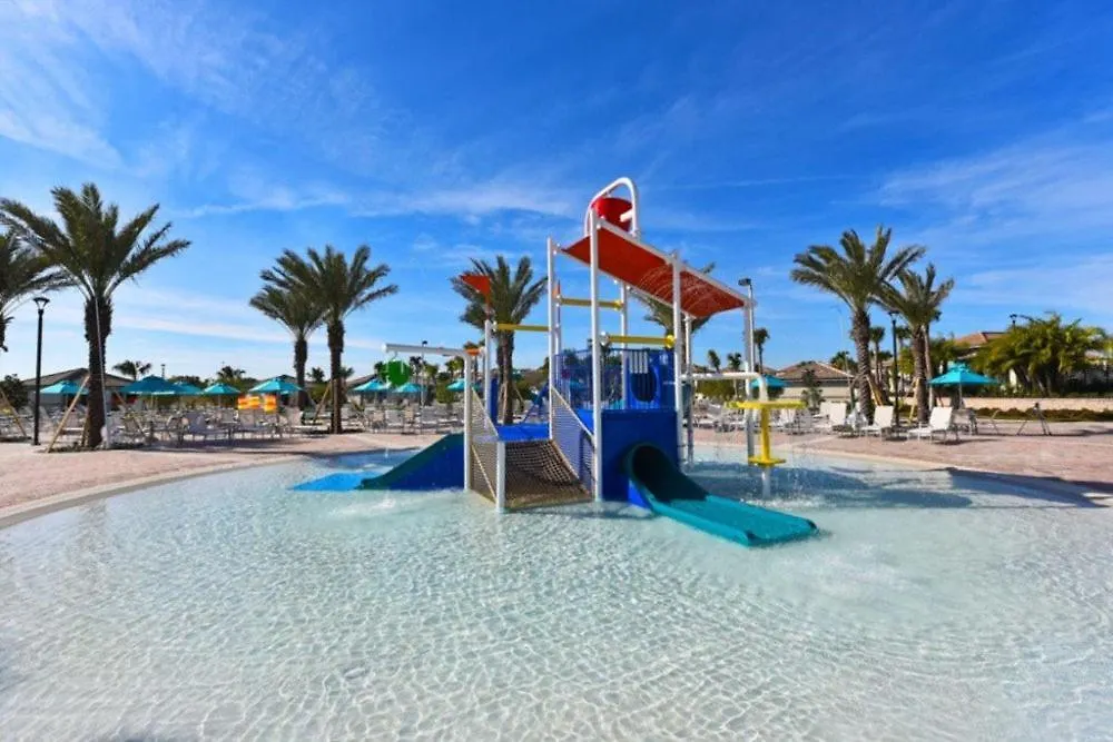 Luxury 5 Bedroom Pool In Champions Gate *