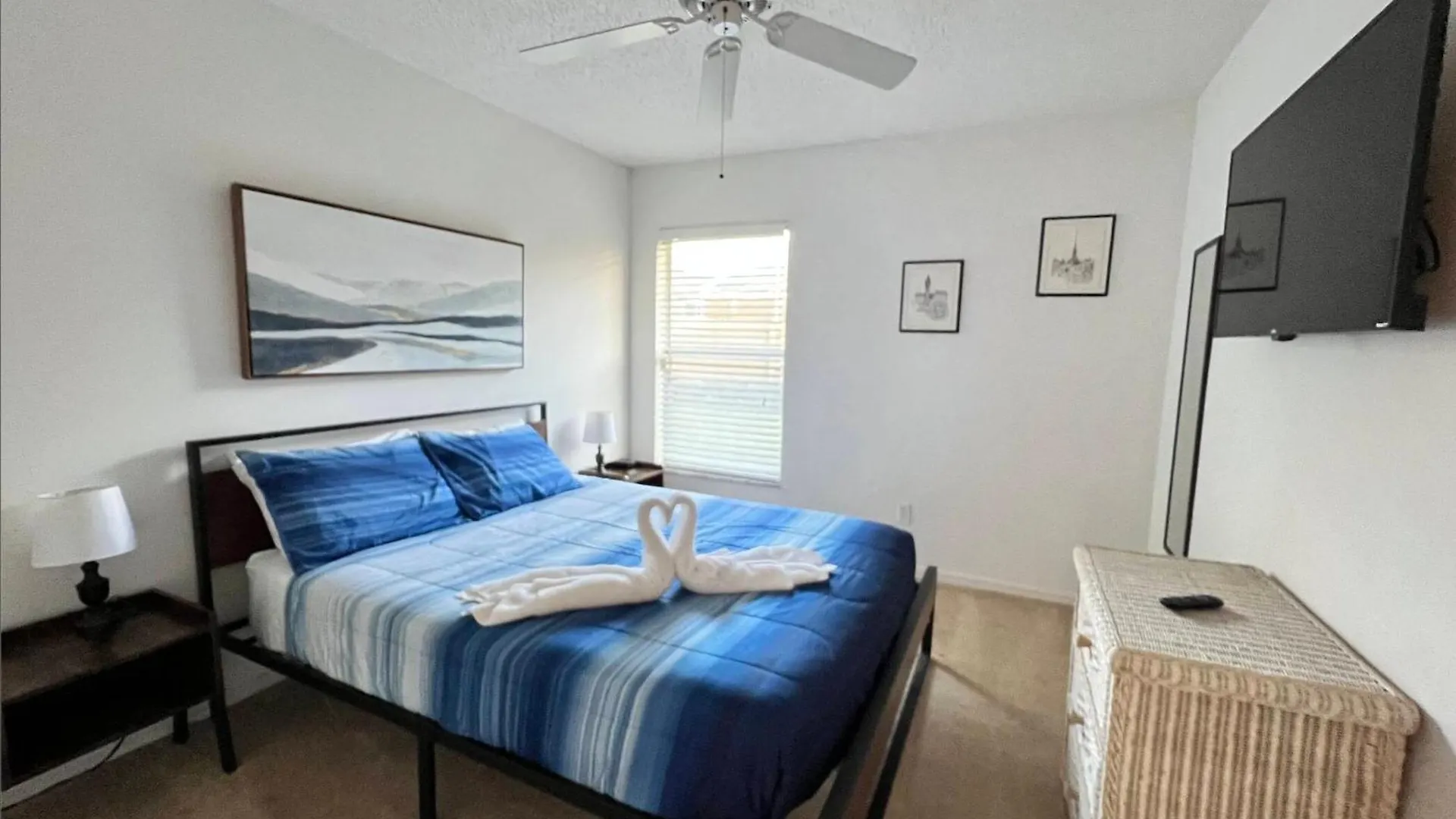 度假居 270 - Gracious 3 Bedroom Near With Pool 基西米