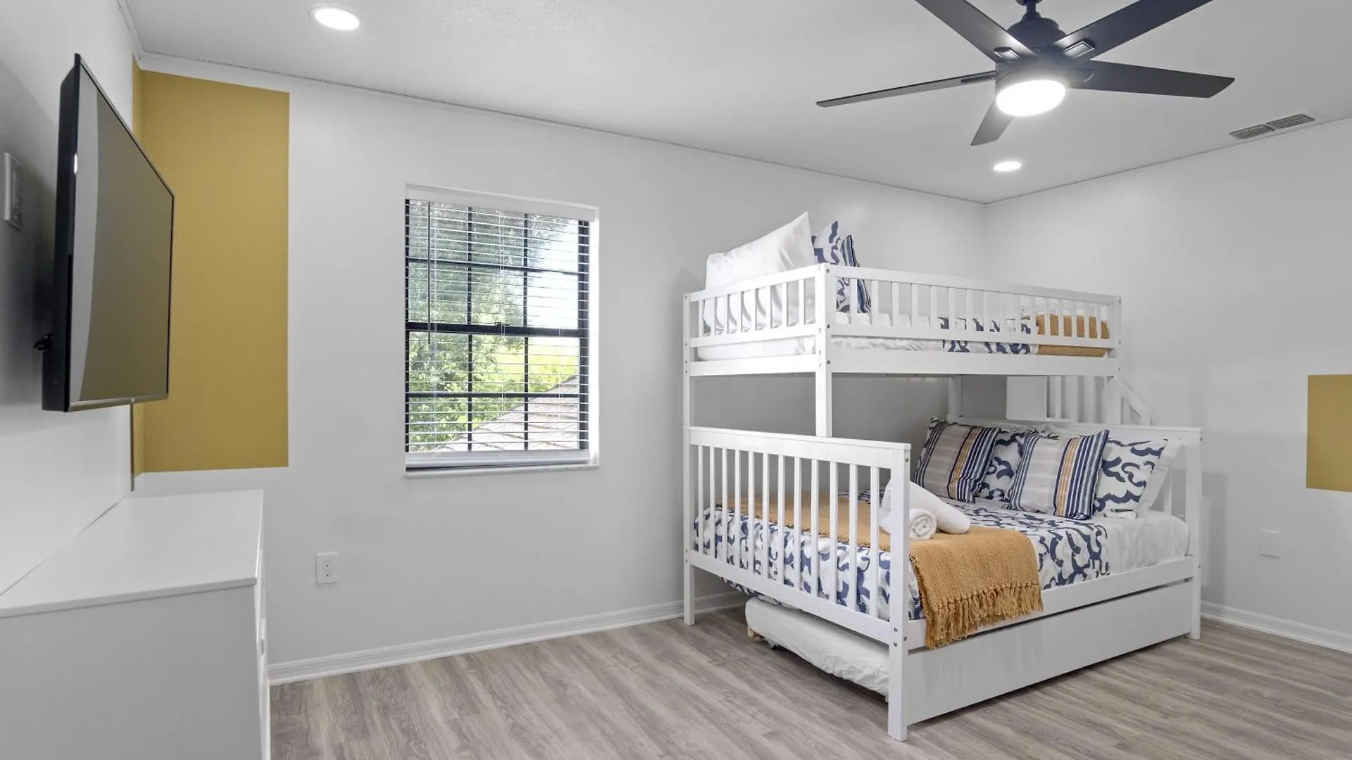 4Br Disney Stay Fireside Magic Pool 度假居