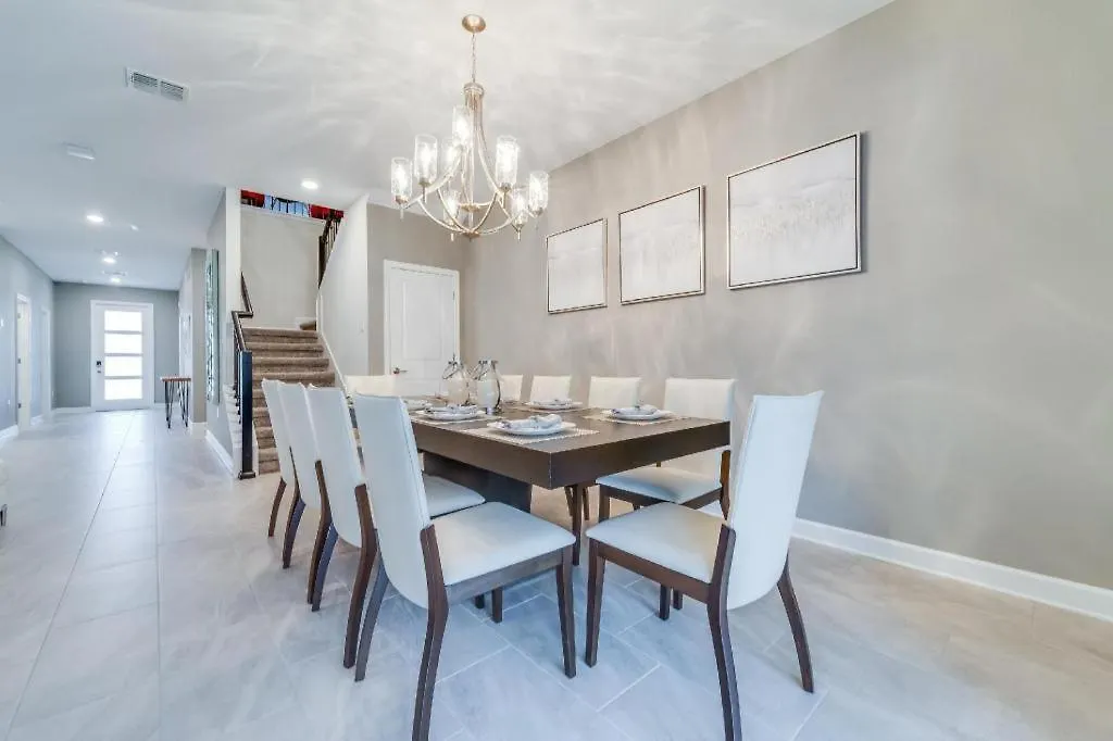 Country house 9 Bedroom Family Friendly Retreat - Private Pool