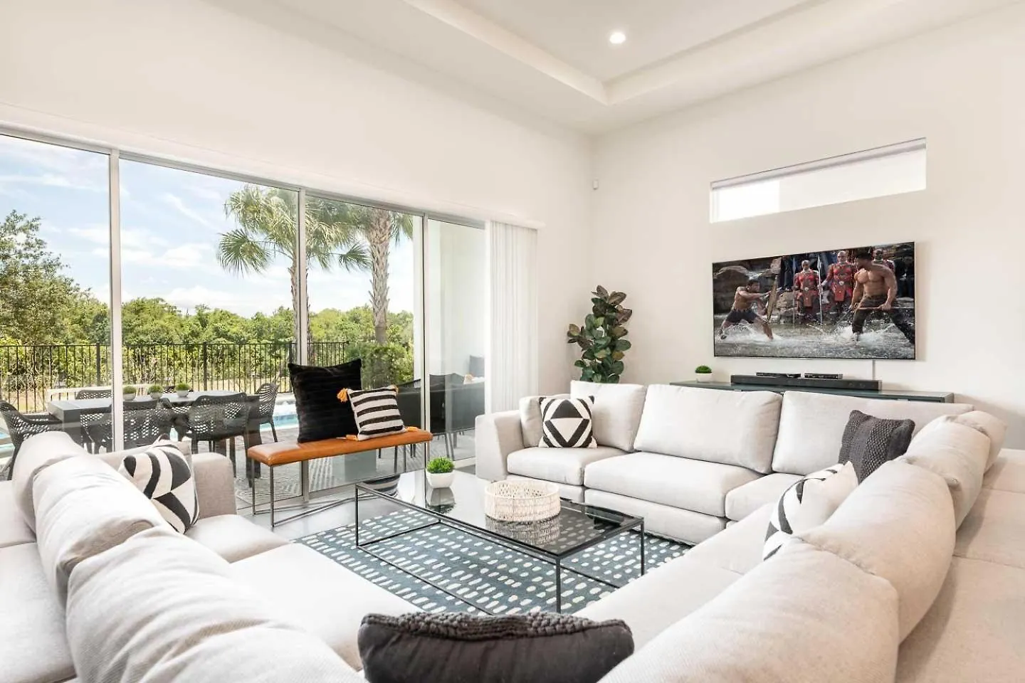 Modern 7 Bdrm With Games At Reunion