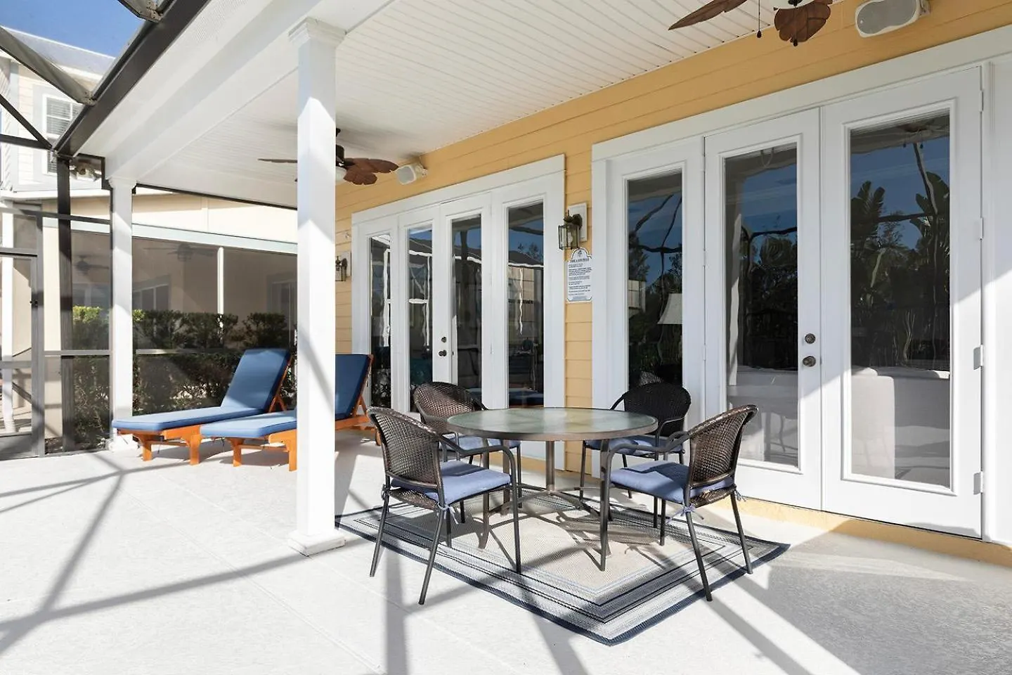 Beaming 5 Bdrm With Private Pool At Reunion