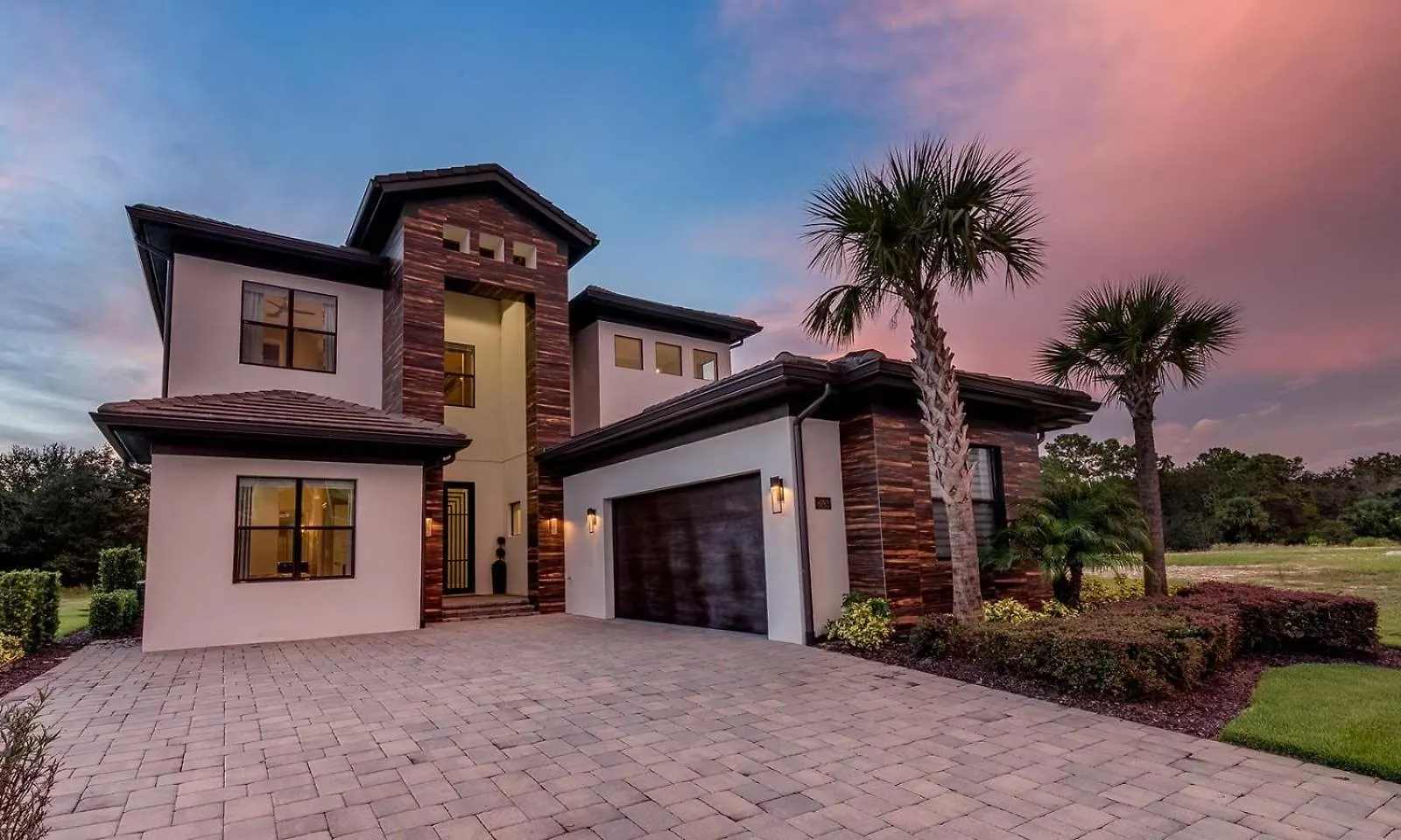 Holiday home Luxury 6 Bdrm Retreat With Gaming Loft Area At Reunion *