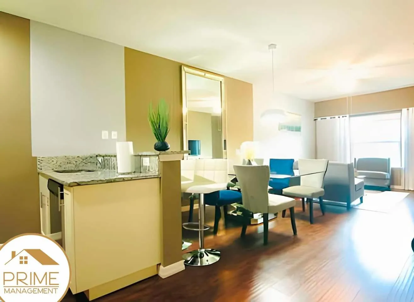 Holiday home Spacious 3bd Townhouse Location Near