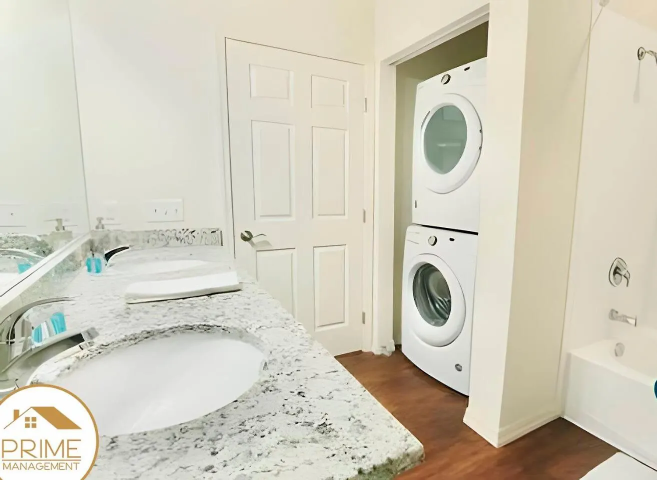 Holiday home Spacious 3bd Townhouse Location Near *