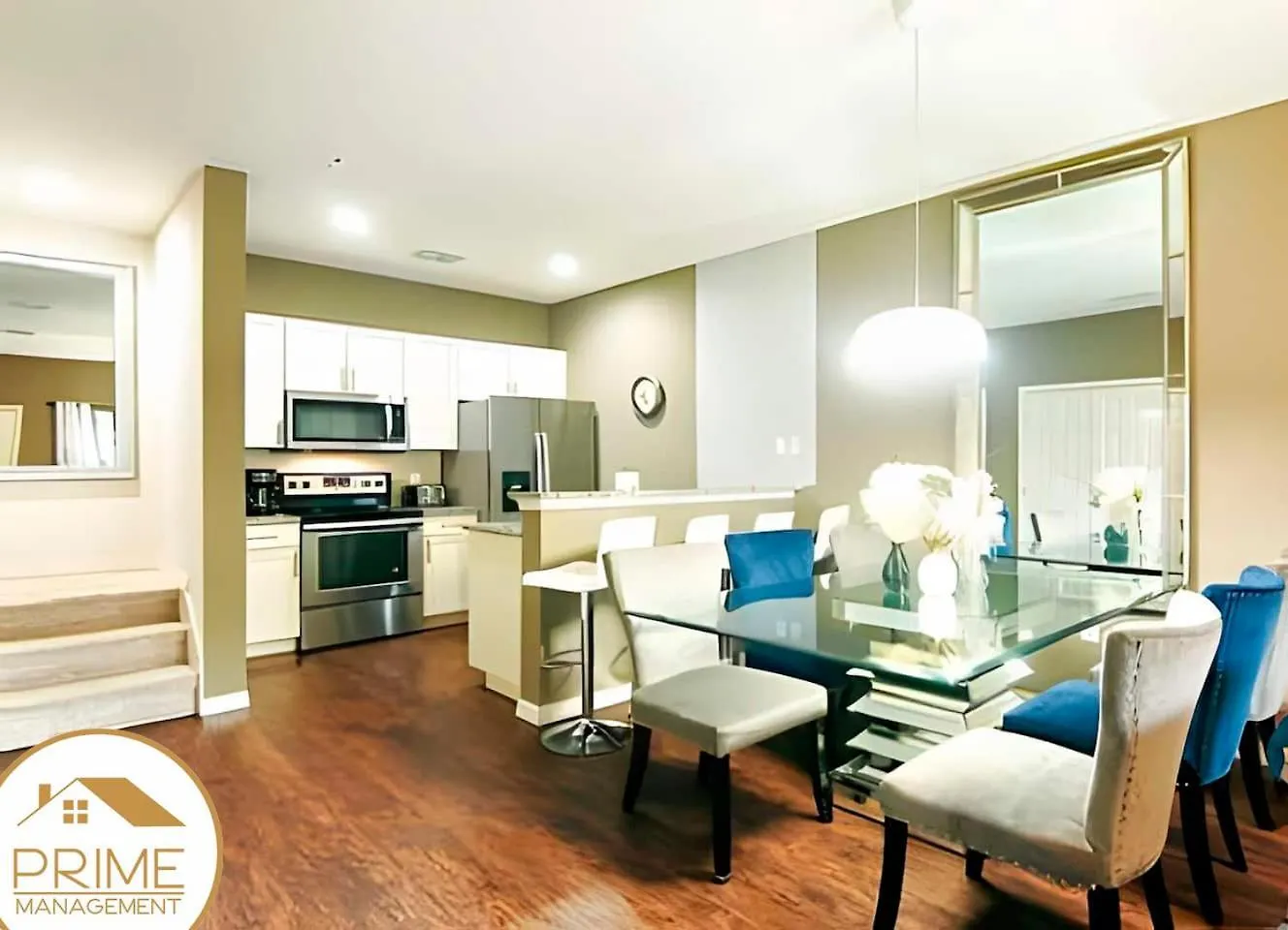 Spacious 3bd Townhouse Location Near Holiday home