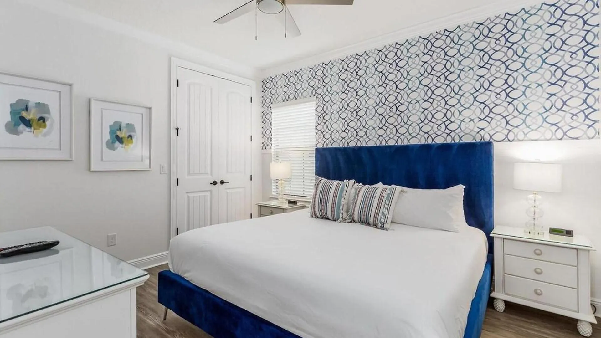 Castle Pines Court Retreat Holiday home *