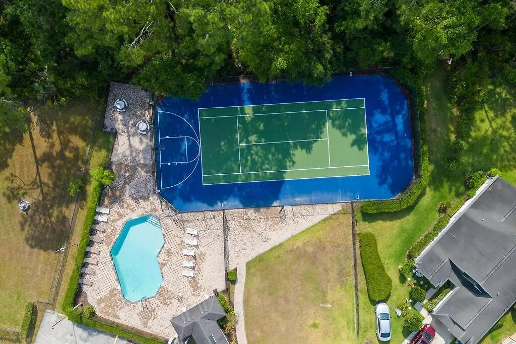 Beautiful Near Disney, Heated Pool, Bbq, 4 Bedrooms * Kissimmee