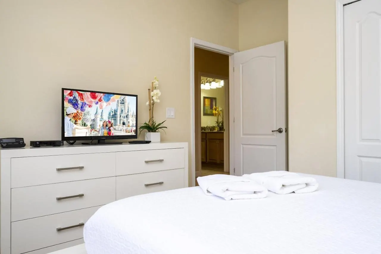 5br Near Private Pool Bbq Netflix Holiday home Kissimmee