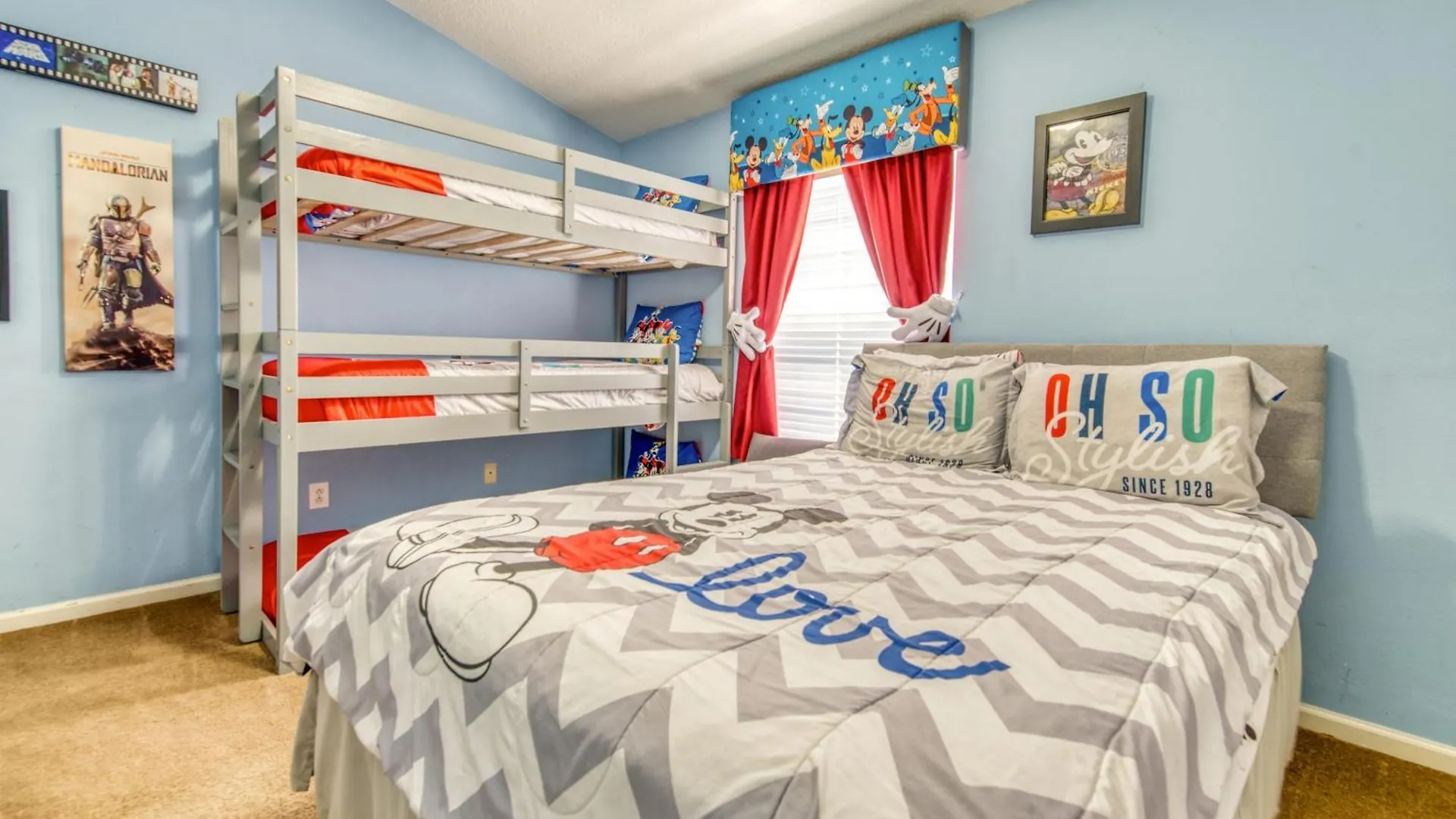 Magical Getaway Close To Disney! Pool, Gym, & Wifi 度假居 *