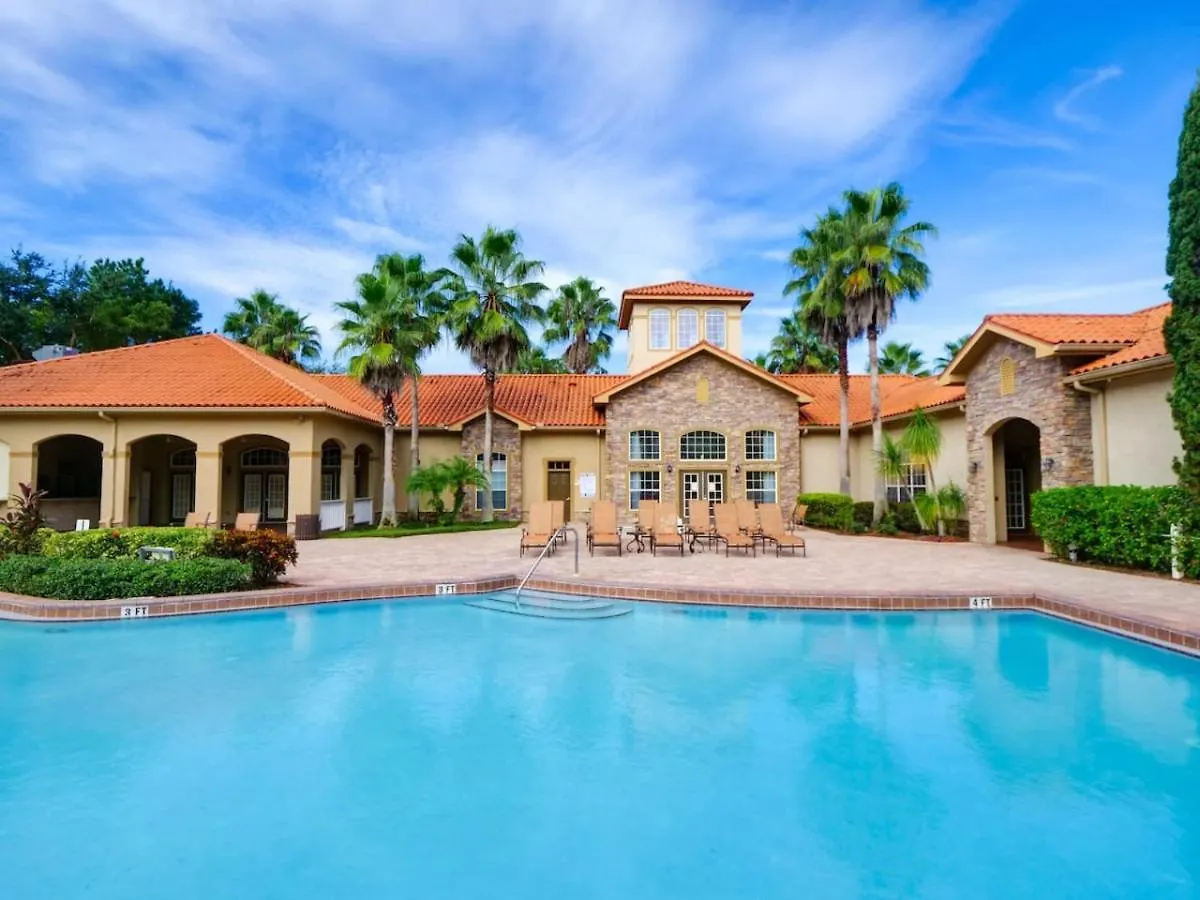 Family Friendly Poolside 15 Mins To Apartment *