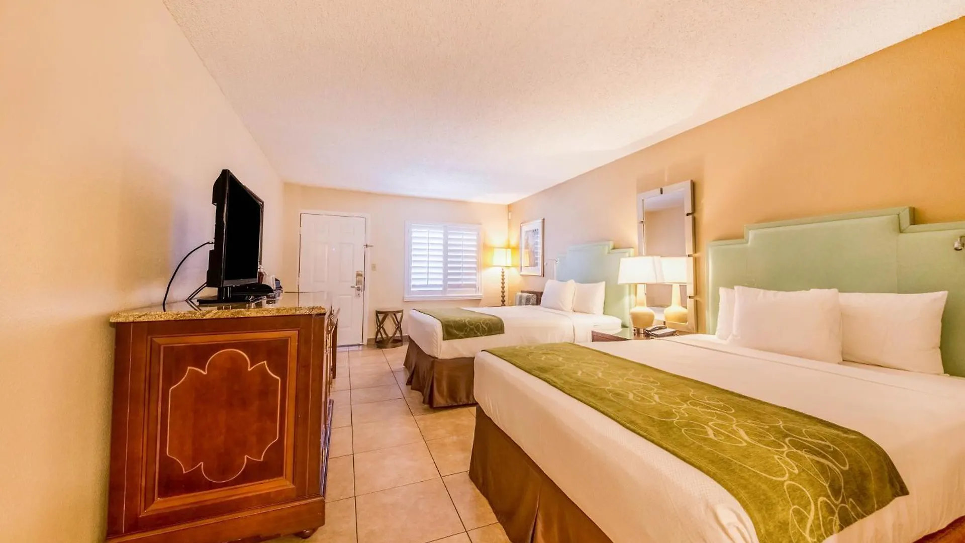 Hotel Seasons Florida Kissimmee